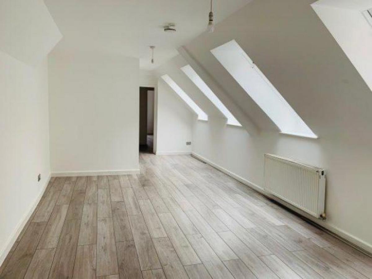 Picture of Apartment For Rent in Evesham, Worcestershire, United Kingdom