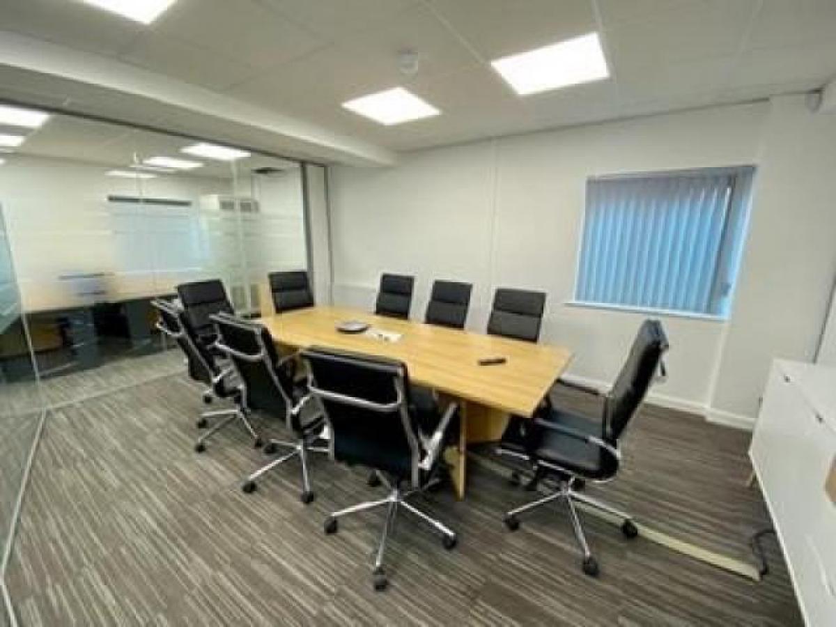 Picture of Office For Rent in Newbury, Berkshire, United Kingdom