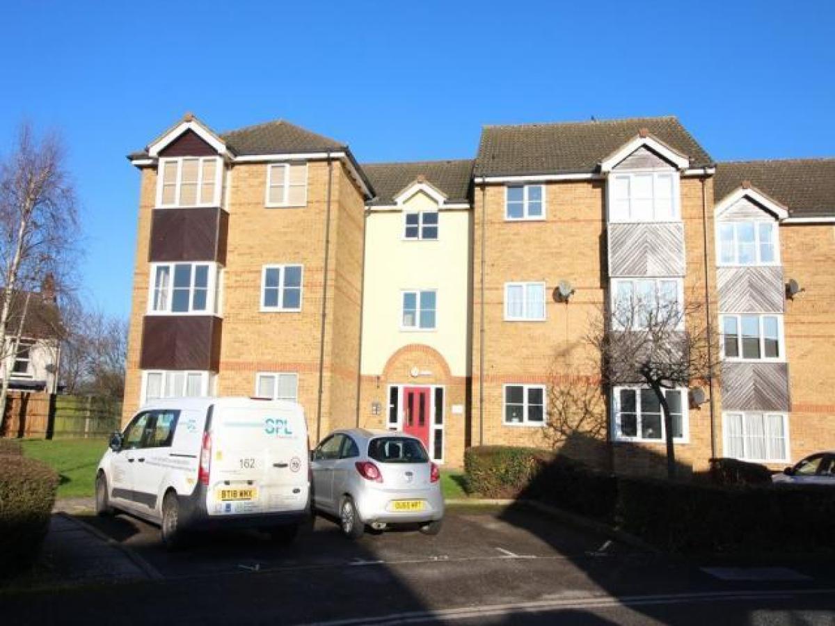 Picture of Apartment For Rent in Dunstable, Bedfordshire, United Kingdom