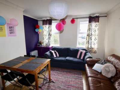 Home For Rent in Guildford, United Kingdom