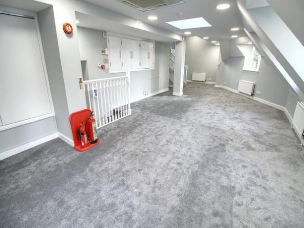 Picture of Office For Rent in Reigate, Surrey, United Kingdom