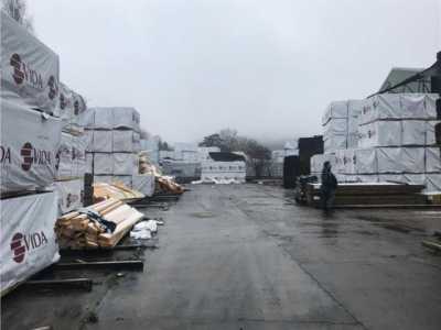 Industrial For Rent in 