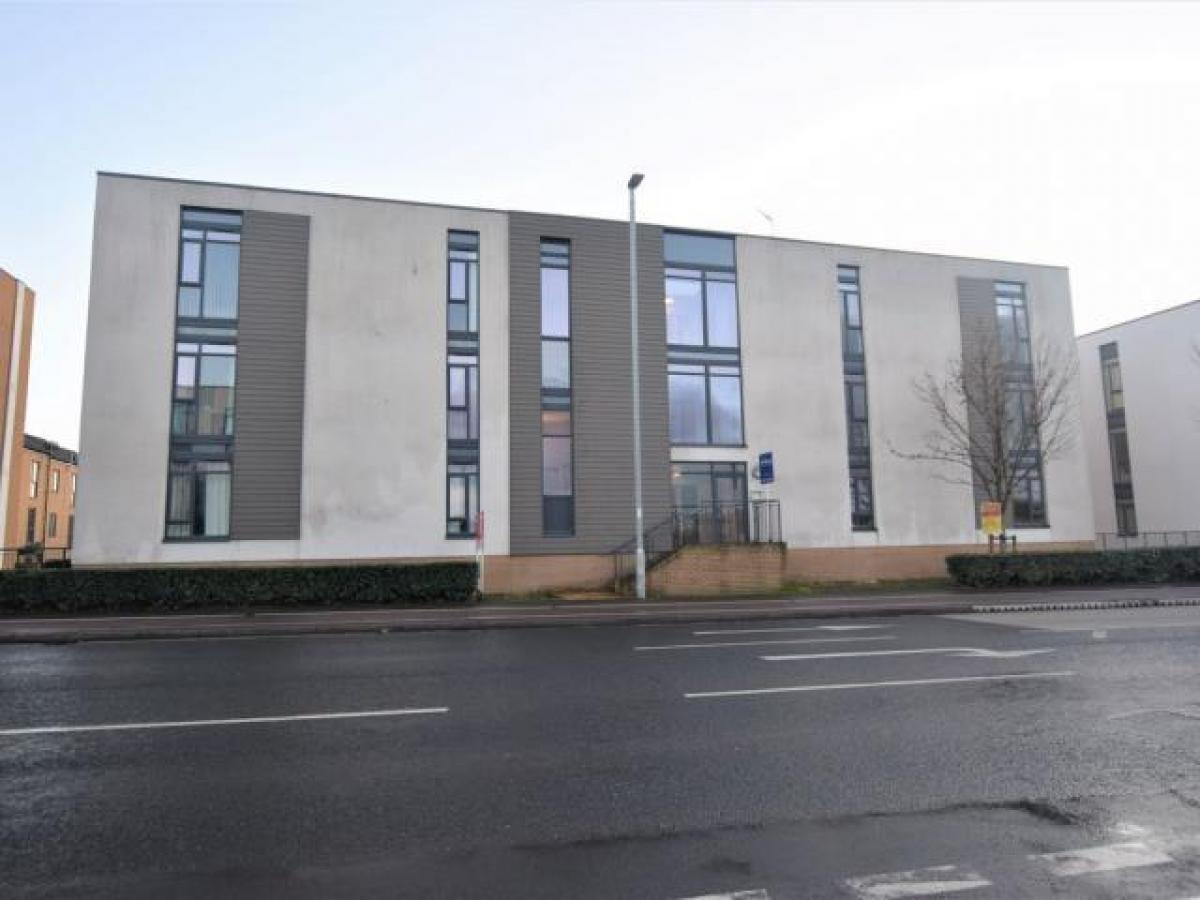 Picture of Apartment For Rent in Taunton, Somerset, United Kingdom