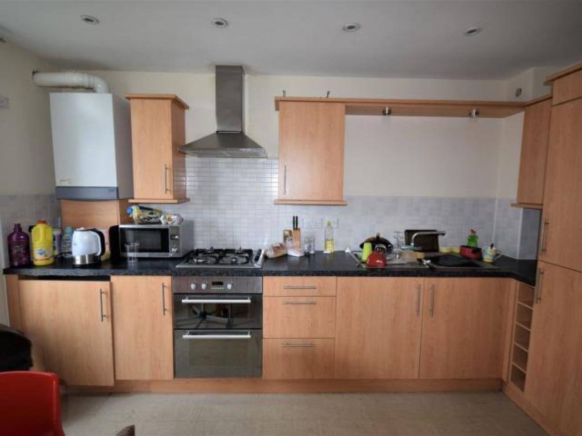 Picture of Apartment For Rent in Hatfield, Herefordshire, United Kingdom