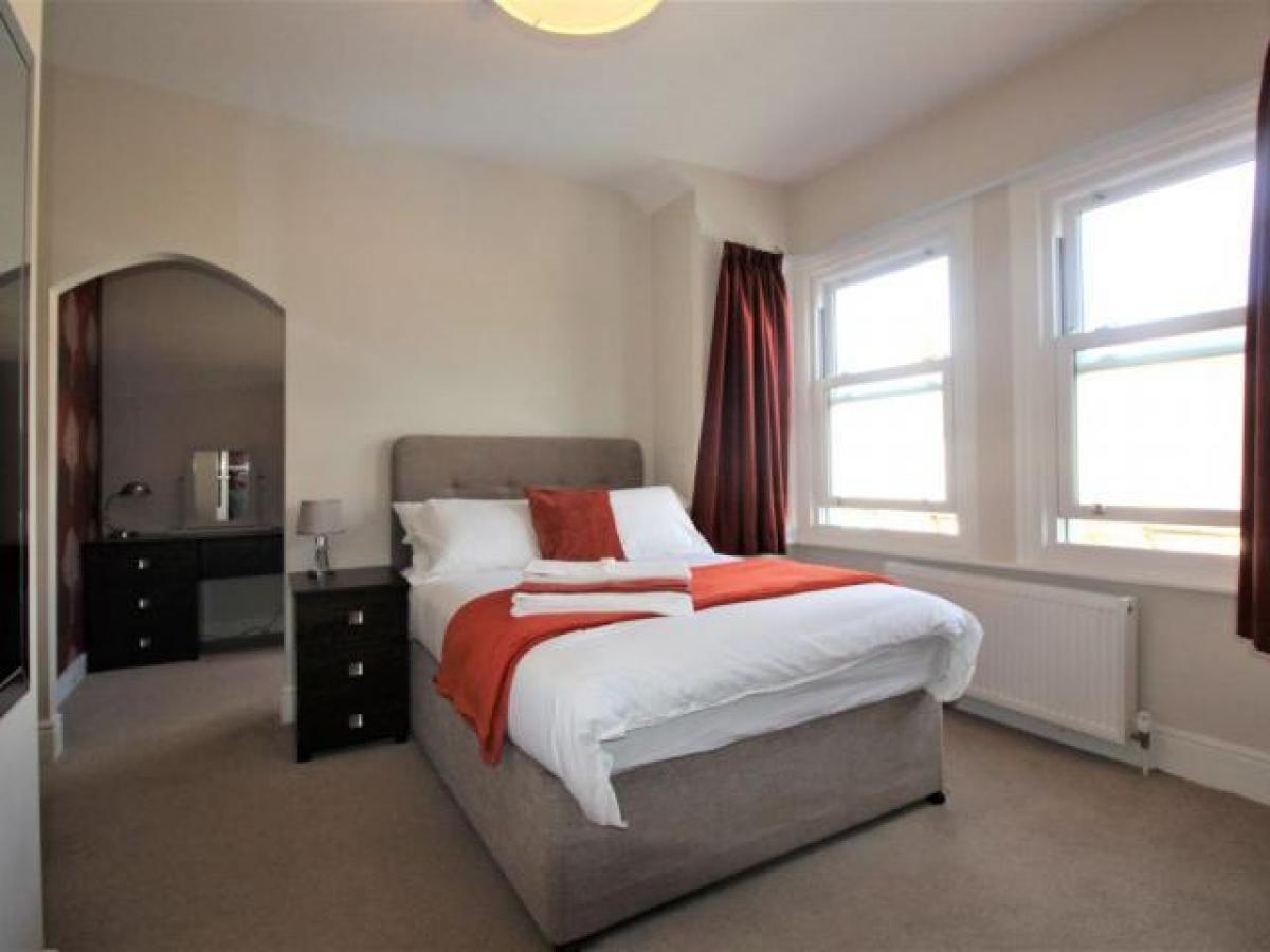 Picture of Apartment For Rent in Reading, Berkshire, United Kingdom