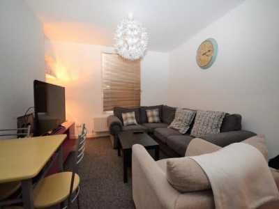 Home For Rent in Gloucester, United Kingdom