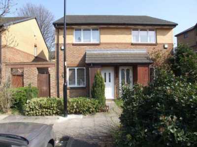 Home For Rent in Southall, United Kingdom