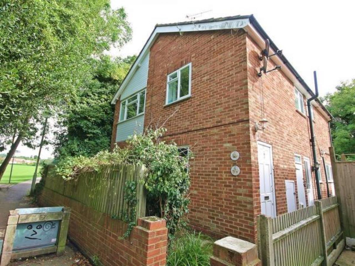 Picture of Apartment For Rent in Canterbury, Kent, United Kingdom