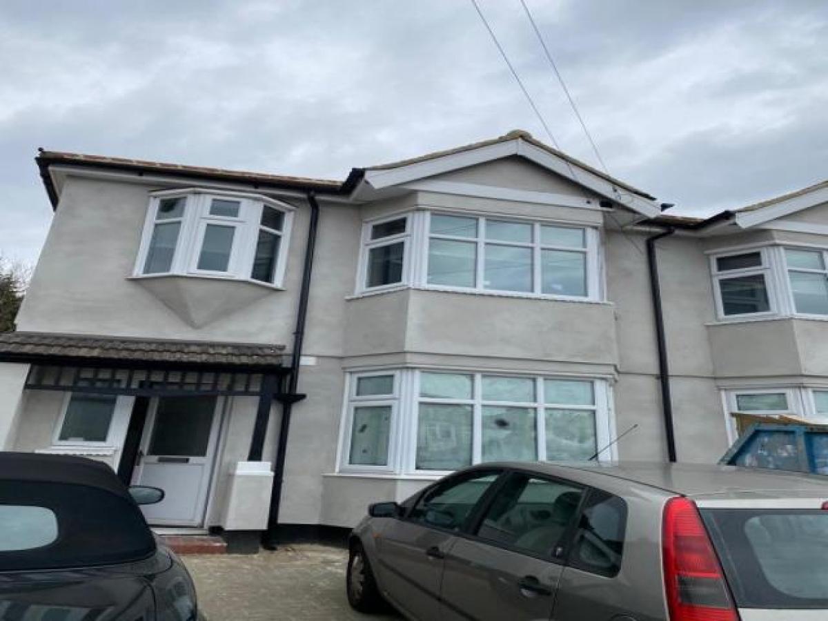 Picture of Apartment For Rent in Romford, Essex, United Kingdom