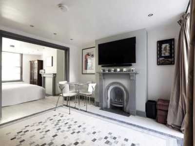 Apartment For Rent in 