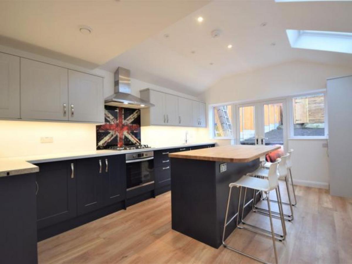 Picture of Home For Rent in Guildford, Surrey, United Kingdom