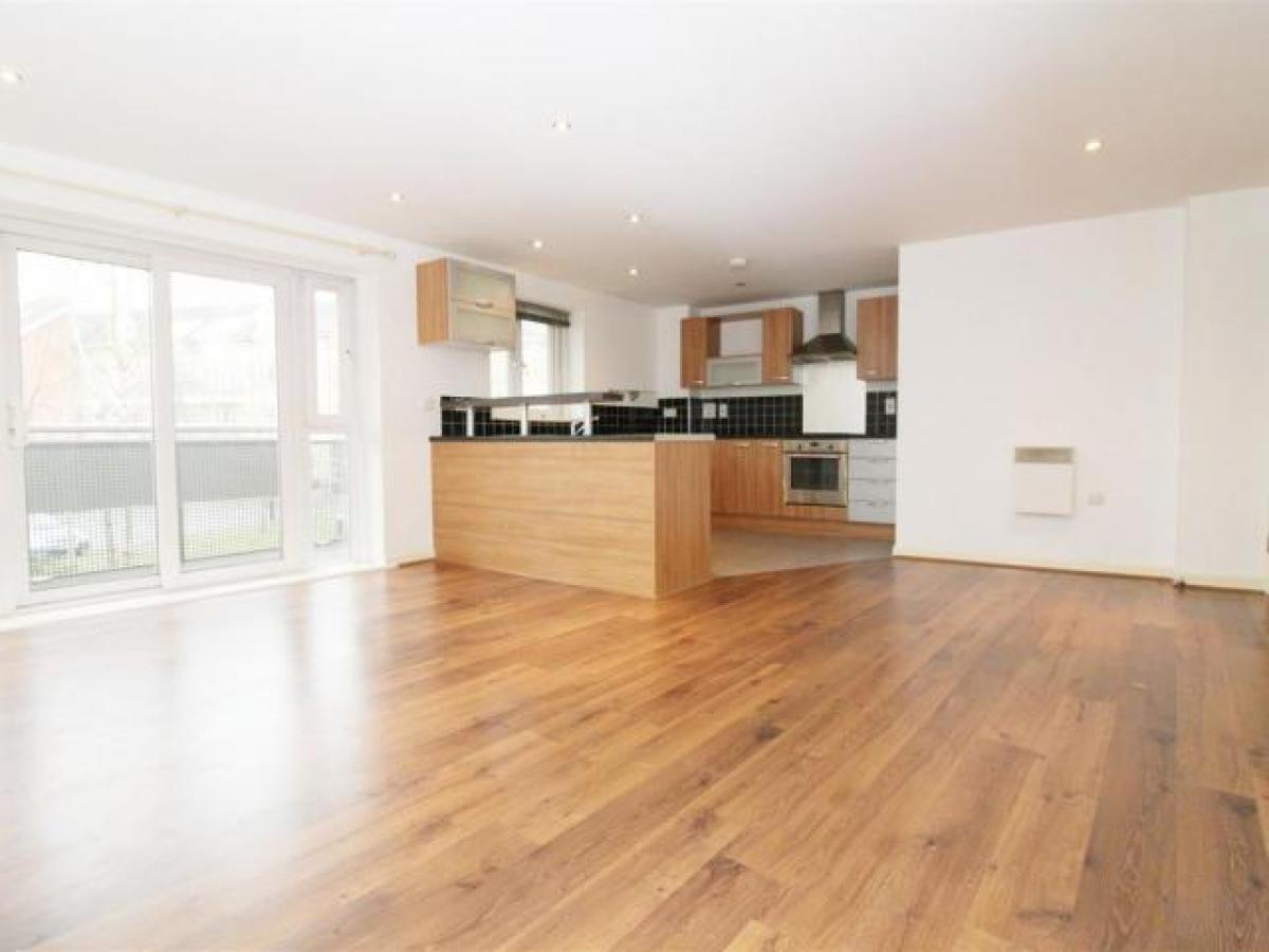 Picture of Apartment For Rent in Reading, Berkshire, United Kingdom