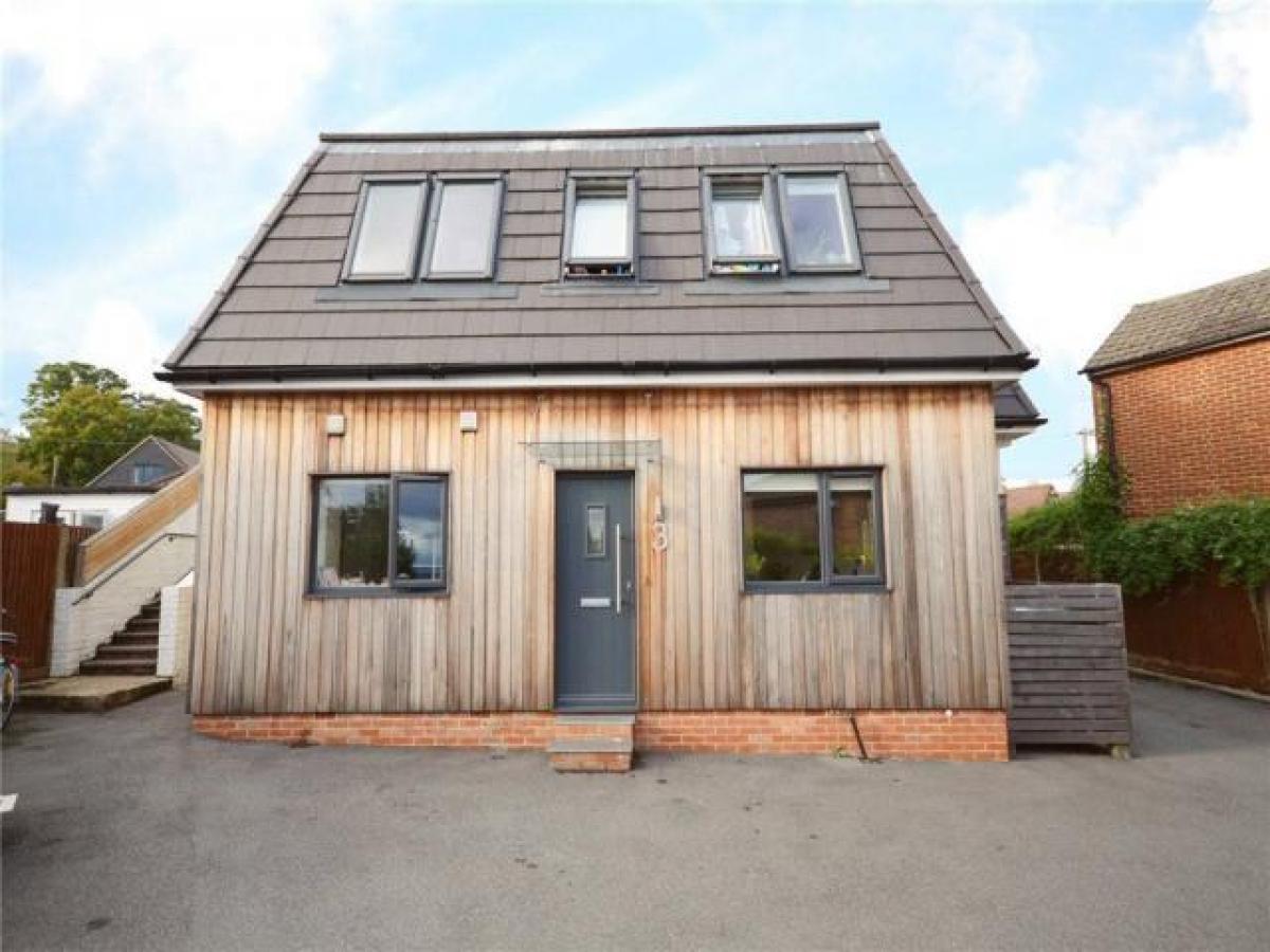 Picture of Apartment For Rent in Farnham, Surrey, United Kingdom