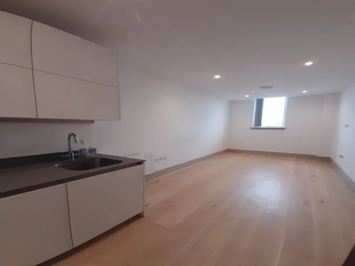 Picture of Apartment For Rent in Harrow, Greater London, United Kingdom