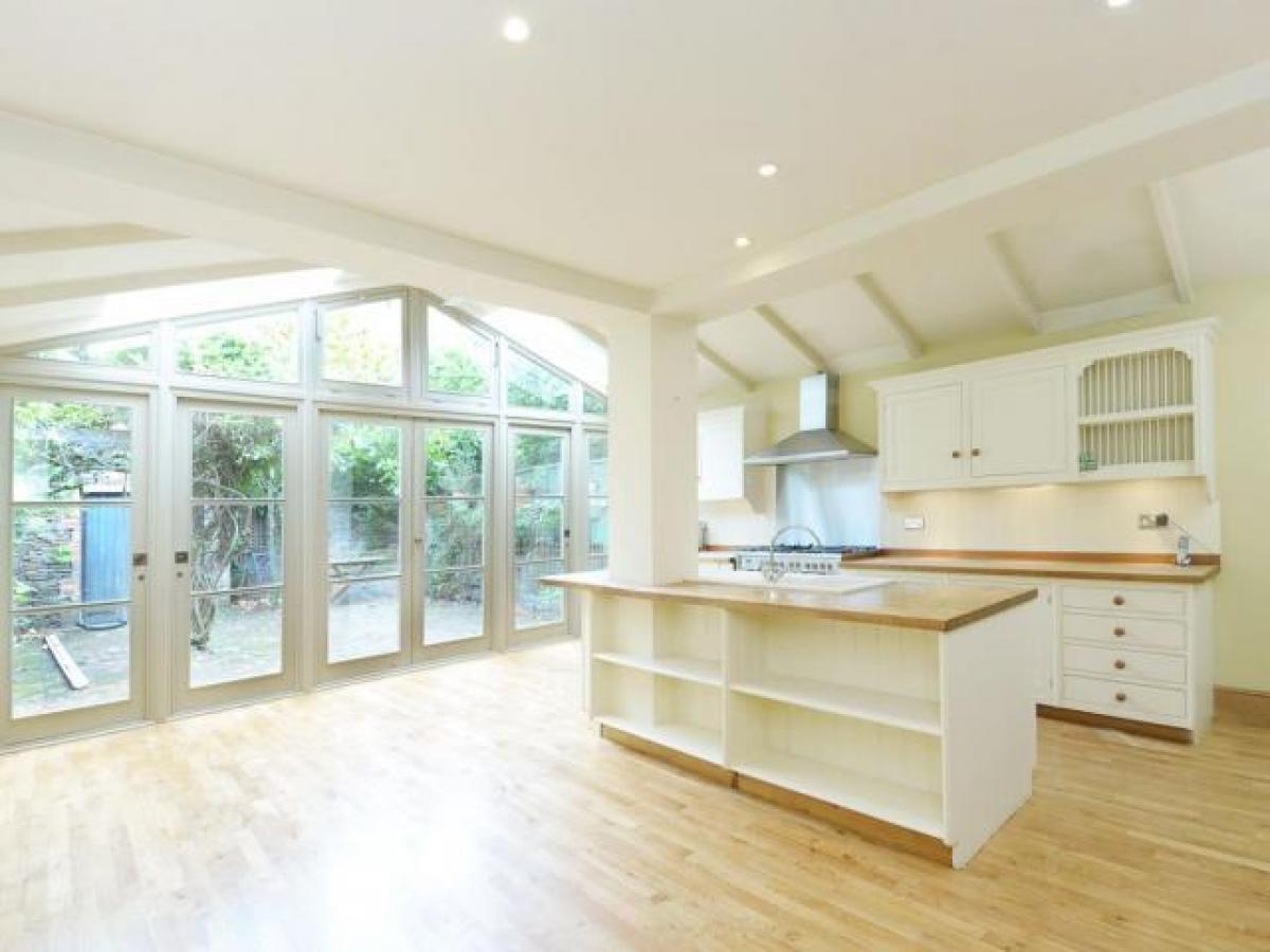 Picture of Home For Rent in London, Greater London, United Kingdom