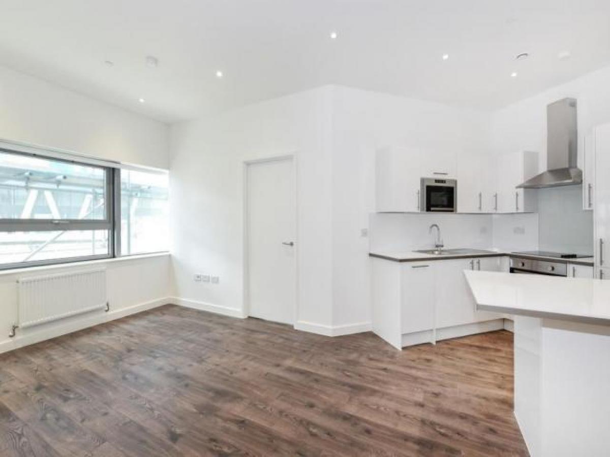 Picture of Apartment For Rent in Croydon, Greater London, United Kingdom