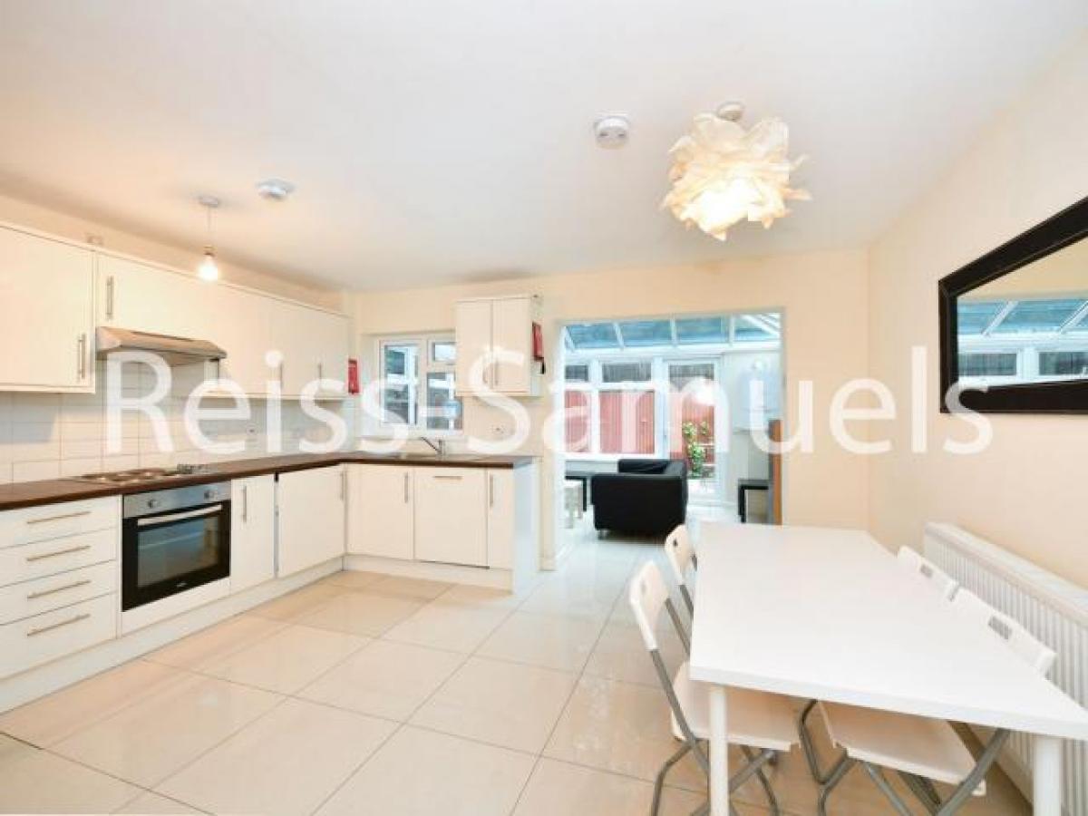 Picture of Home For Rent in London, Greater London, United Kingdom