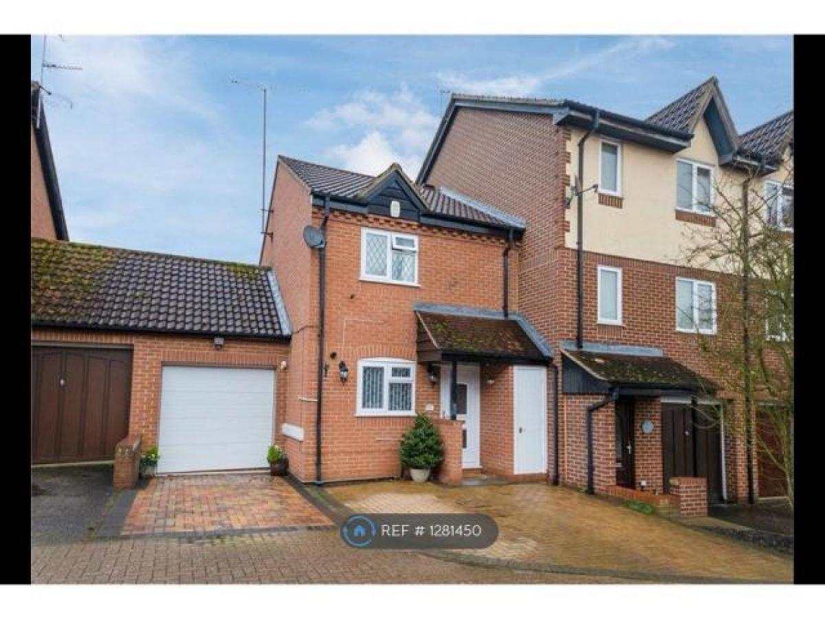 Picture of Home For Rent in Slough, Berkshire, United Kingdom