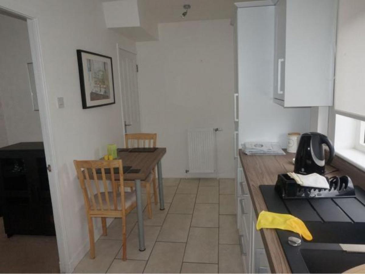 Picture of Home For Rent in Motherwell, Strathclyde, United Kingdom