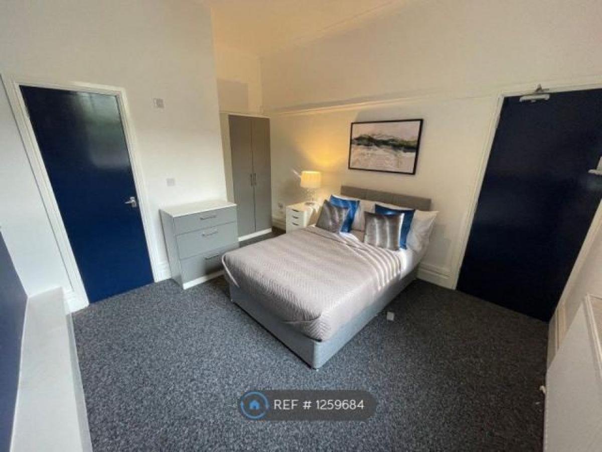 Picture of Apartment For Rent in Birkenhead, Merseyside, United Kingdom
