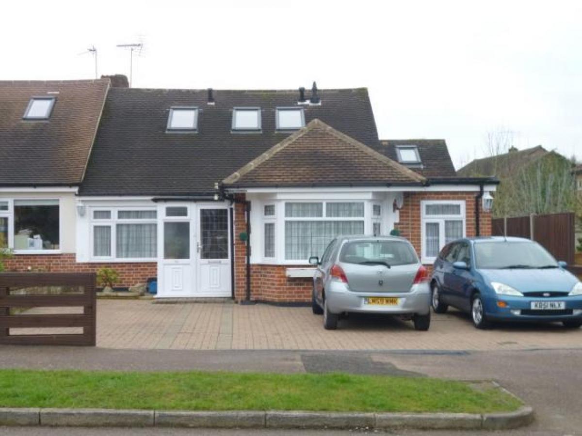 Picture of Apartment For Rent in Potters Bar, Hertfordshire, United Kingdom