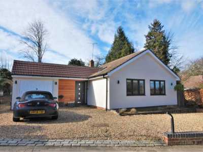 Bungalow For Rent in Henley on Thames, United Kingdom