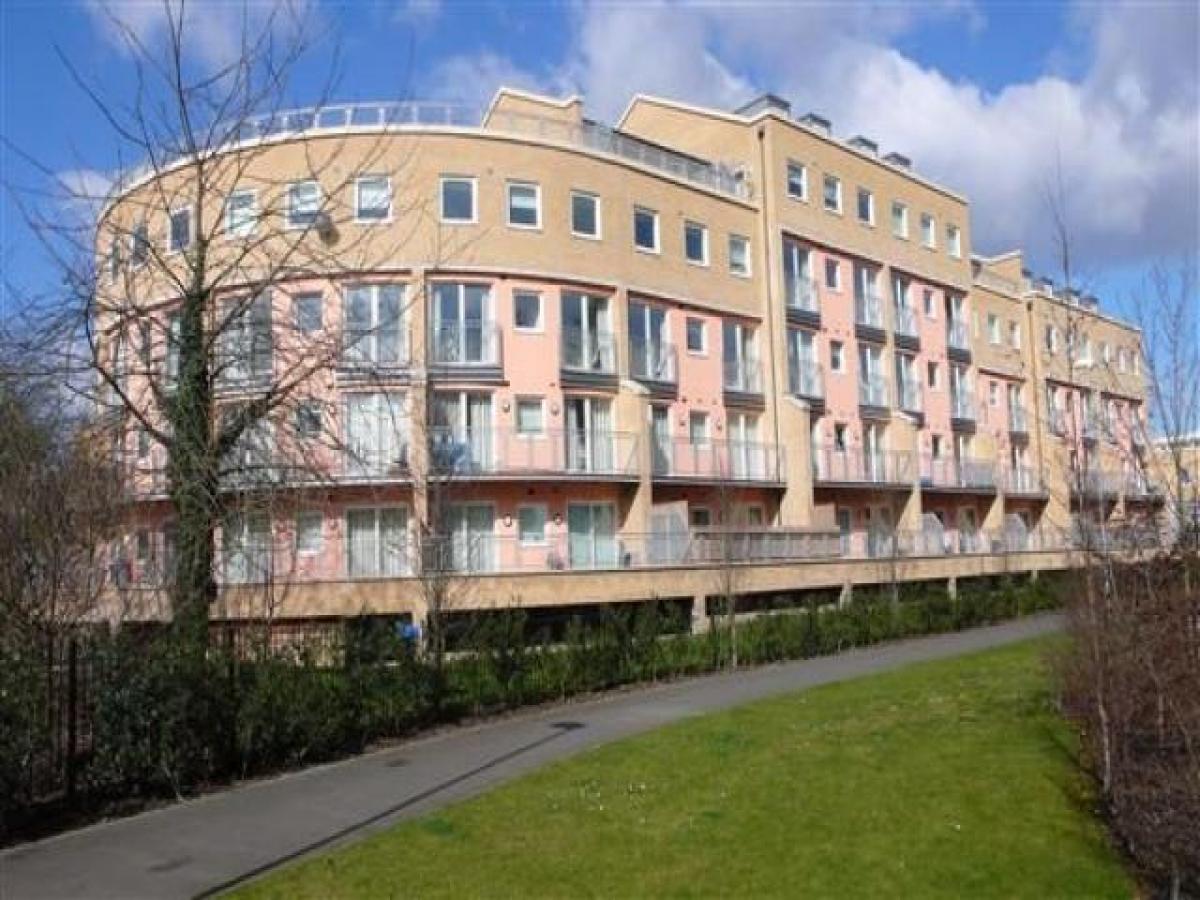 Picture of Apartment For Rent in Feltham, Northern Ireland, United Kingdom