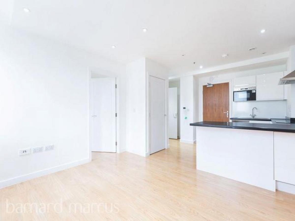 Picture of Apartment For Rent in Croydon, Greater London, United Kingdom