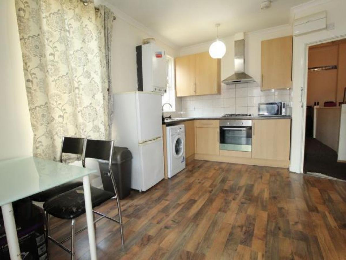 Picture of Apartment For Rent in Ilford, Greater London, United Kingdom