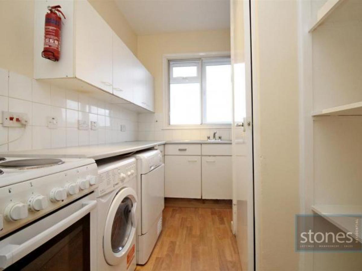 Picture of Apartment For Rent in Borehamwood, Hertfordshire, United Kingdom