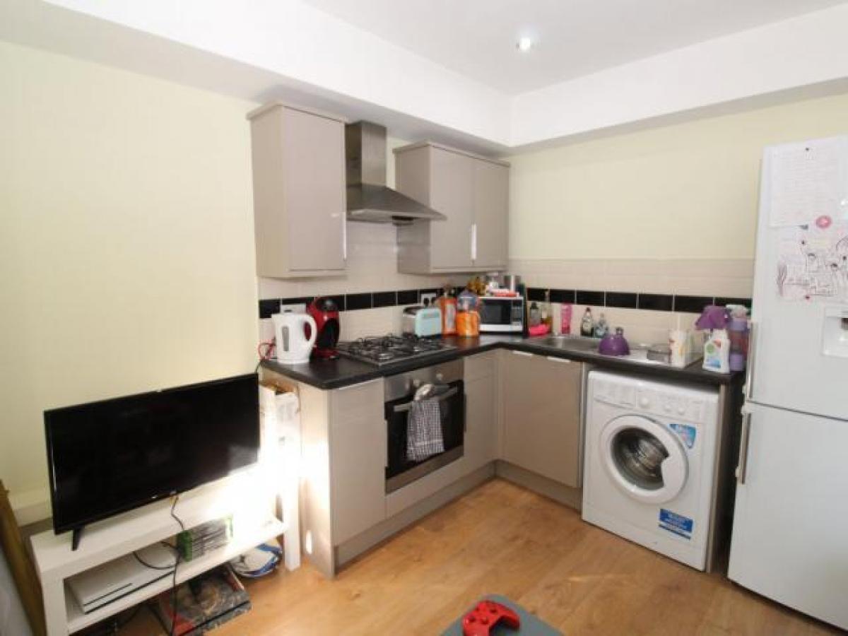 Picture of Apartment For Rent in Cardiff, South Glamorgan, United Kingdom