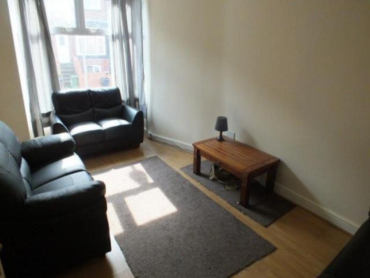 Picture of Home For Rent in Leeds, West Yorkshire, United Kingdom