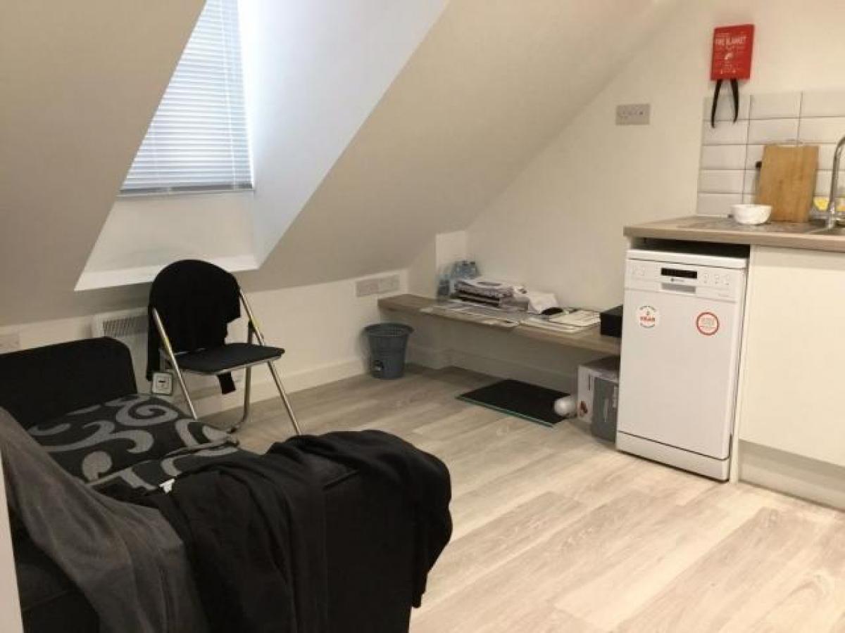 Picture of Apartment For Rent in Canterbury, Kent, United Kingdom