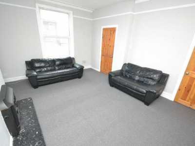 Home For Rent in Leeds, United Kingdom