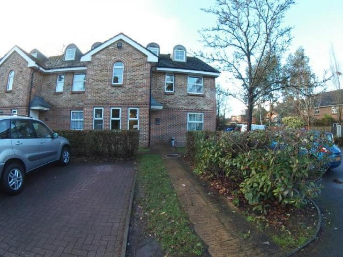 Picture of Apartment For Rent in Bracknell, Berkshire, United Kingdom