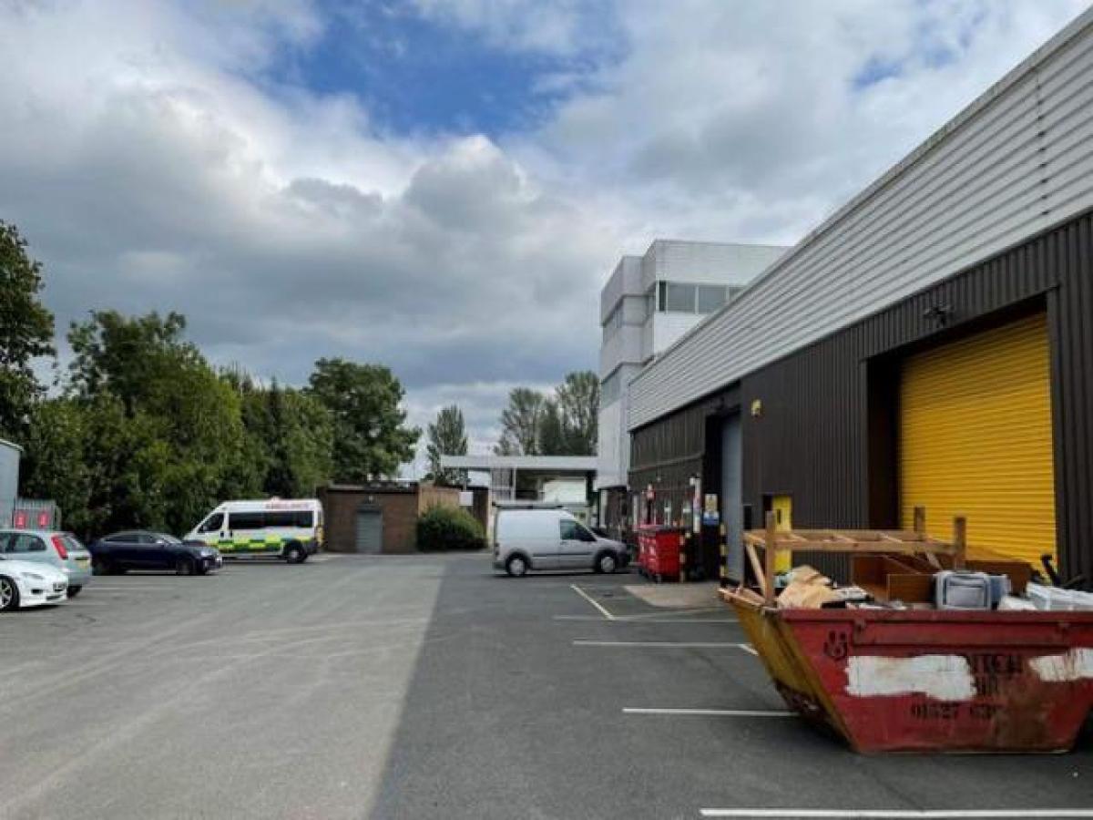 Picture of Home For Rent in Redditch, Worcestershire, United Kingdom