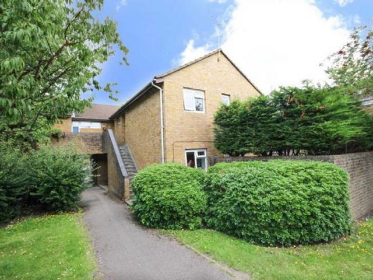Picture of Apartment For Rent in Bracknell, Berkshire, United Kingdom