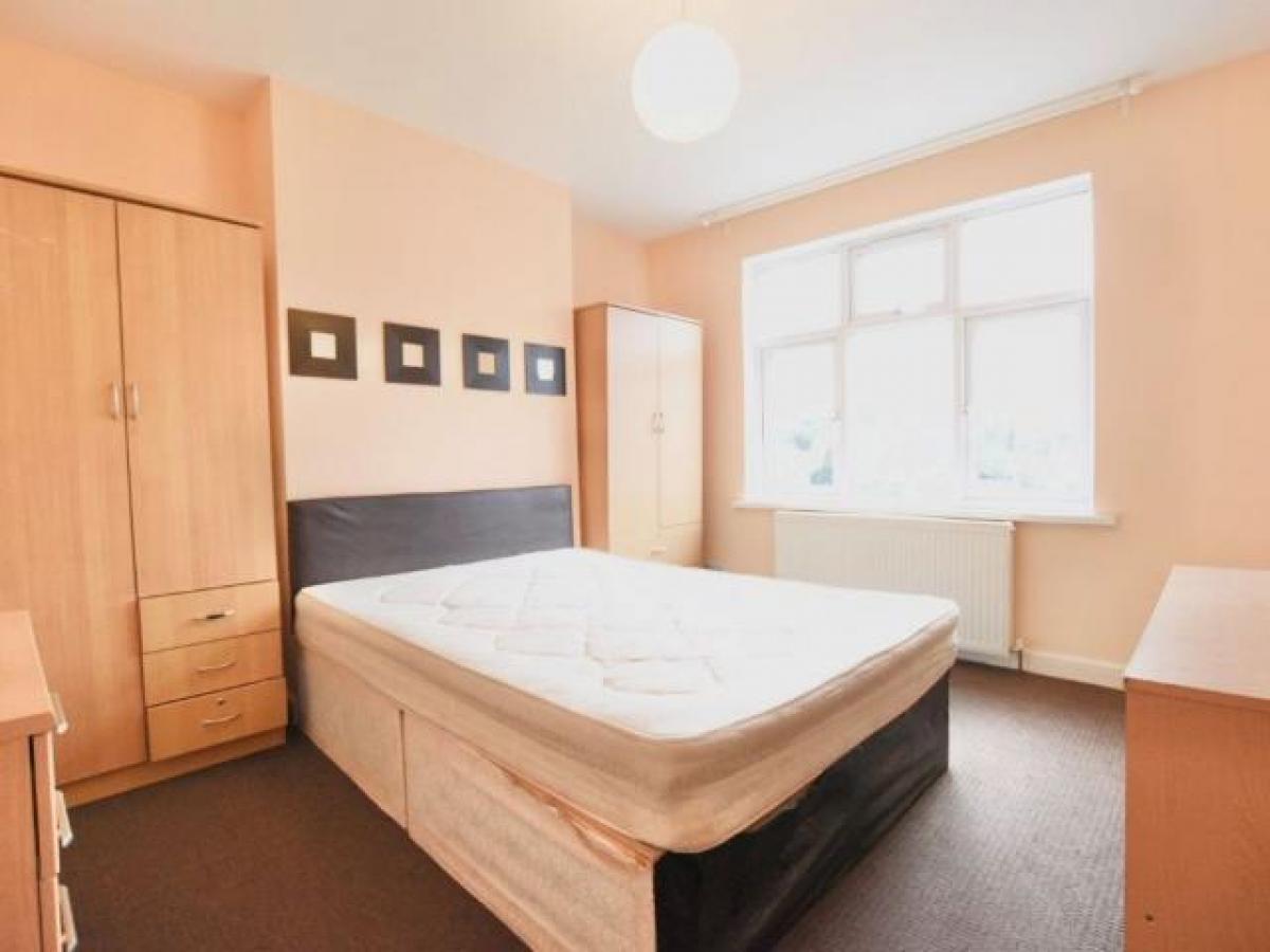 Picture of Home For Rent in Ilford, Greater London, United Kingdom