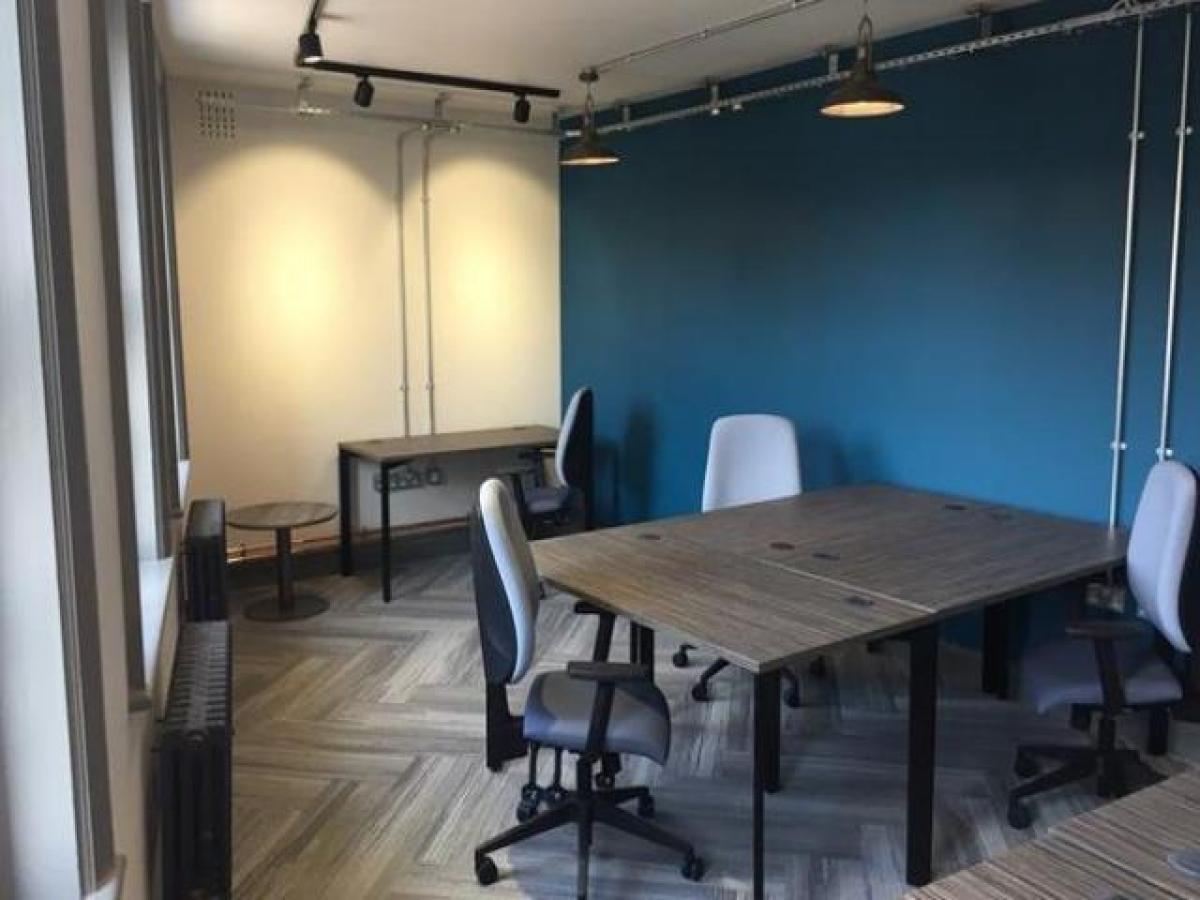 Picture of Office For Rent in Aylesbury, Buckinghamshire, United Kingdom