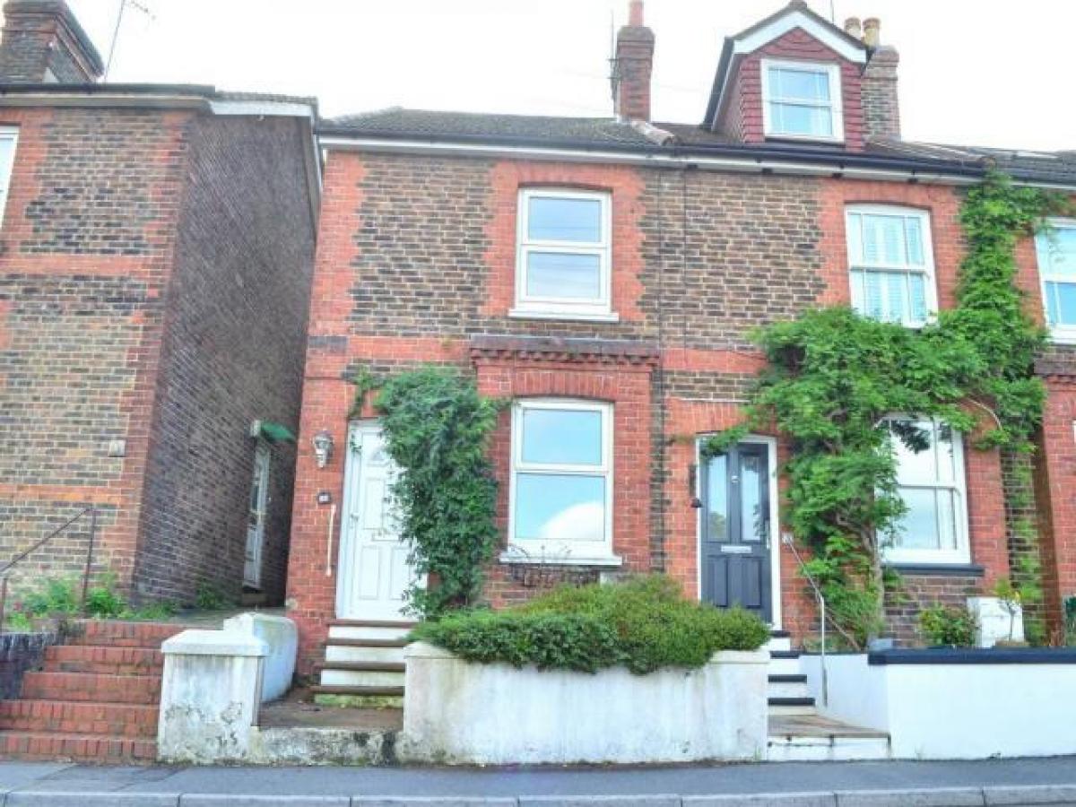 Picture of Home For Rent in East Grinstead, West Sussex, United Kingdom