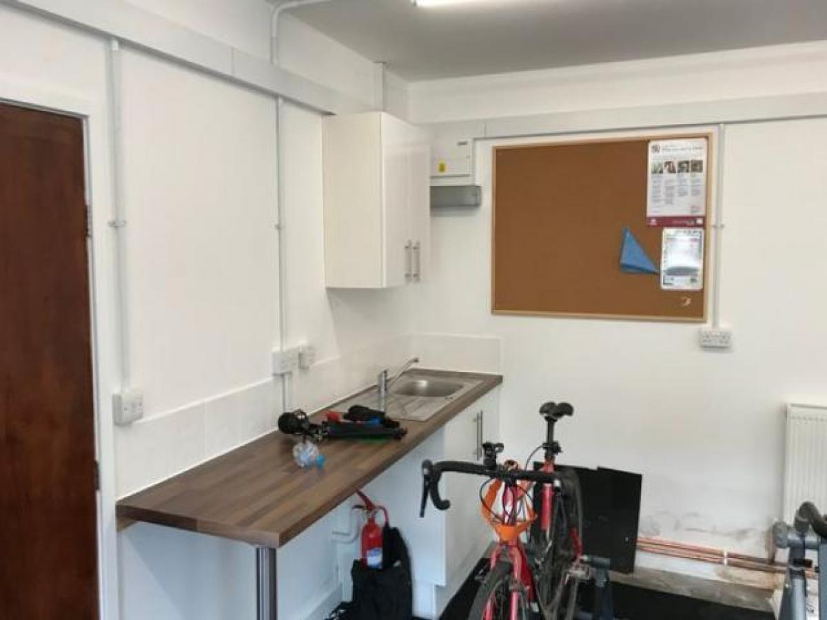 Picture of Office For Rent in Newbury, Berkshire, United Kingdom