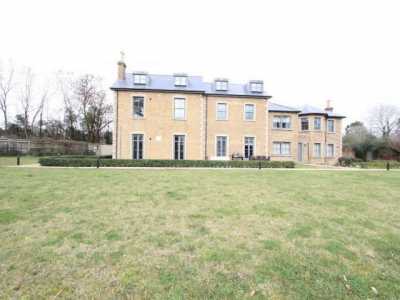 Apartment For Rent in 