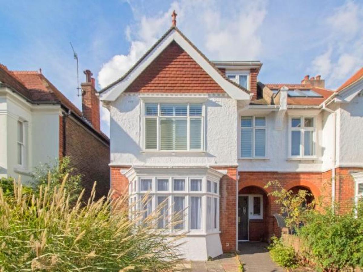 Picture of Apartment For Rent in Hove, East Sussex, United Kingdom