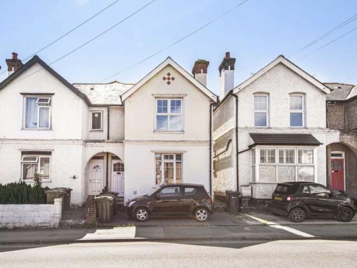 Picture of Home For Rent in Guildford, Surrey, United Kingdom