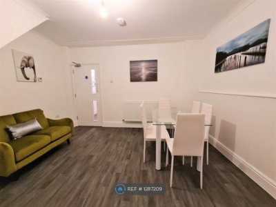 Apartment For Rent in Cheltenham, United Kingdom