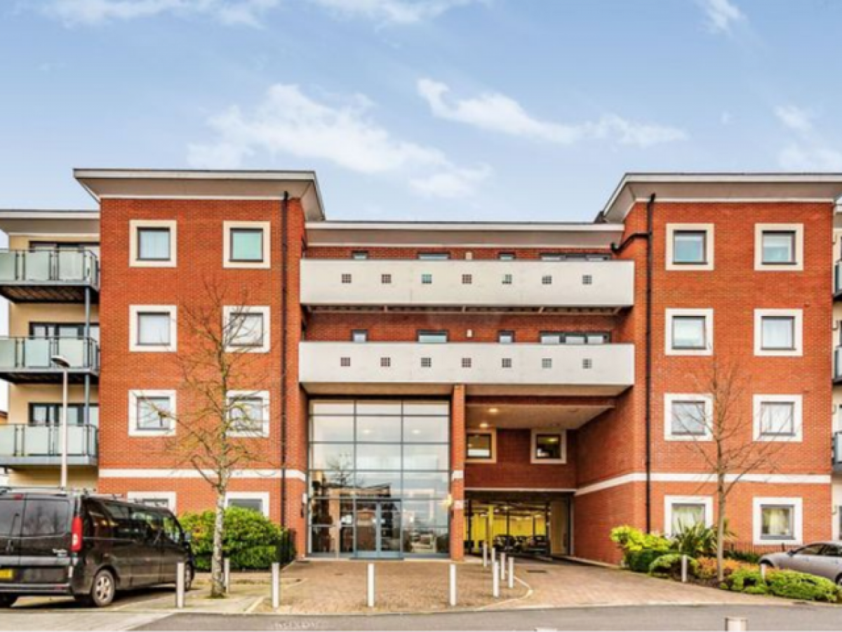 Picture of Apartment For Rent in Reading, Berkshire, United Kingdom