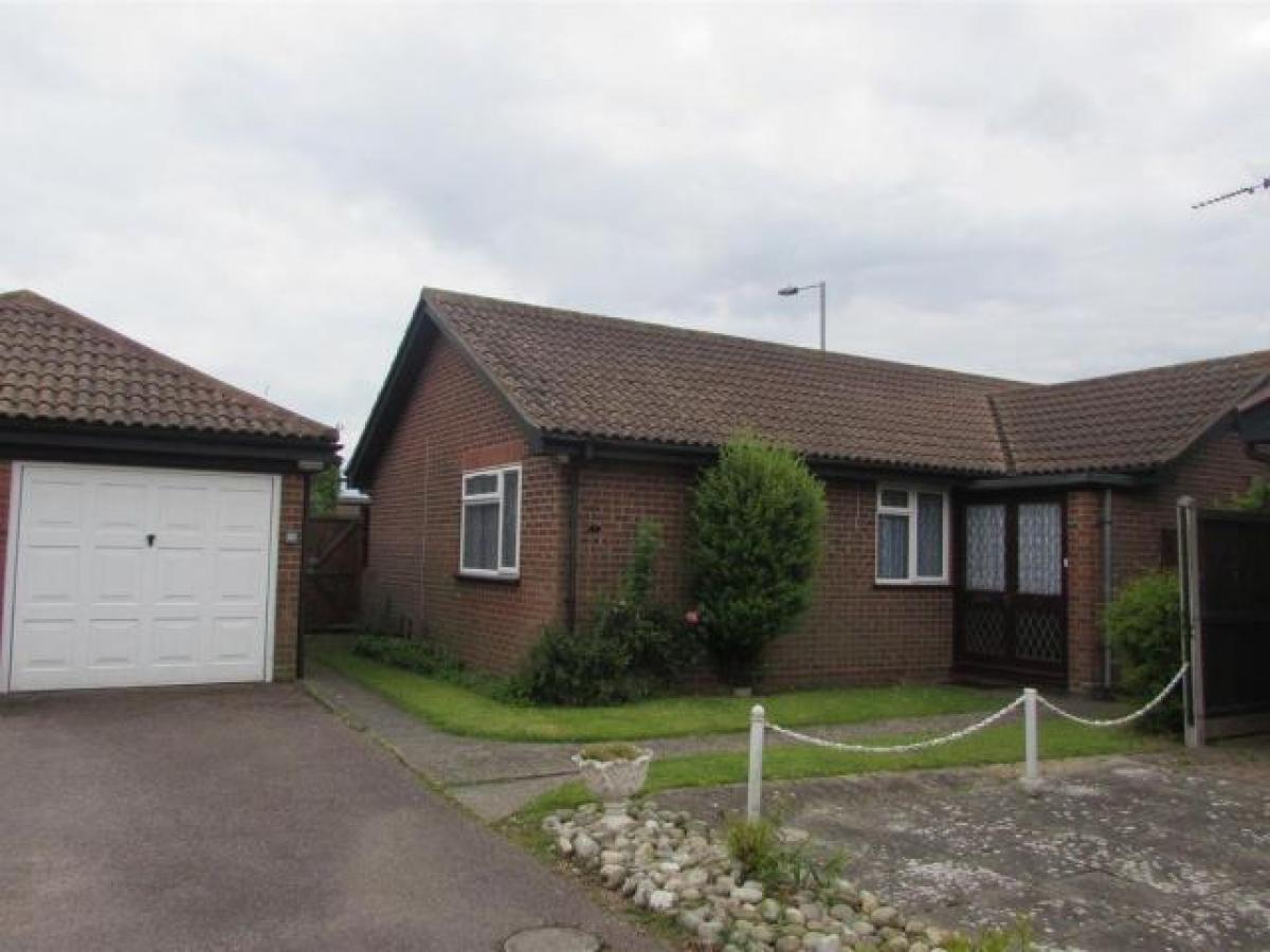 Picture of Bungalow For Rent in Clacton on Sea, Essex, United Kingdom