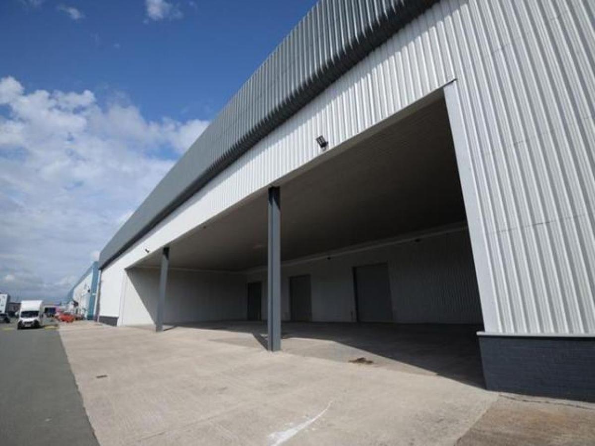 Picture of Industrial For Rent in Liverpool, Merseyside, United Kingdom