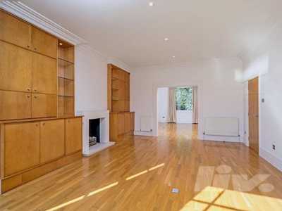 Apartment For Rent in London, United Kingdom