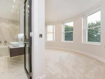 Apartment For Rent in London, United Kingdom